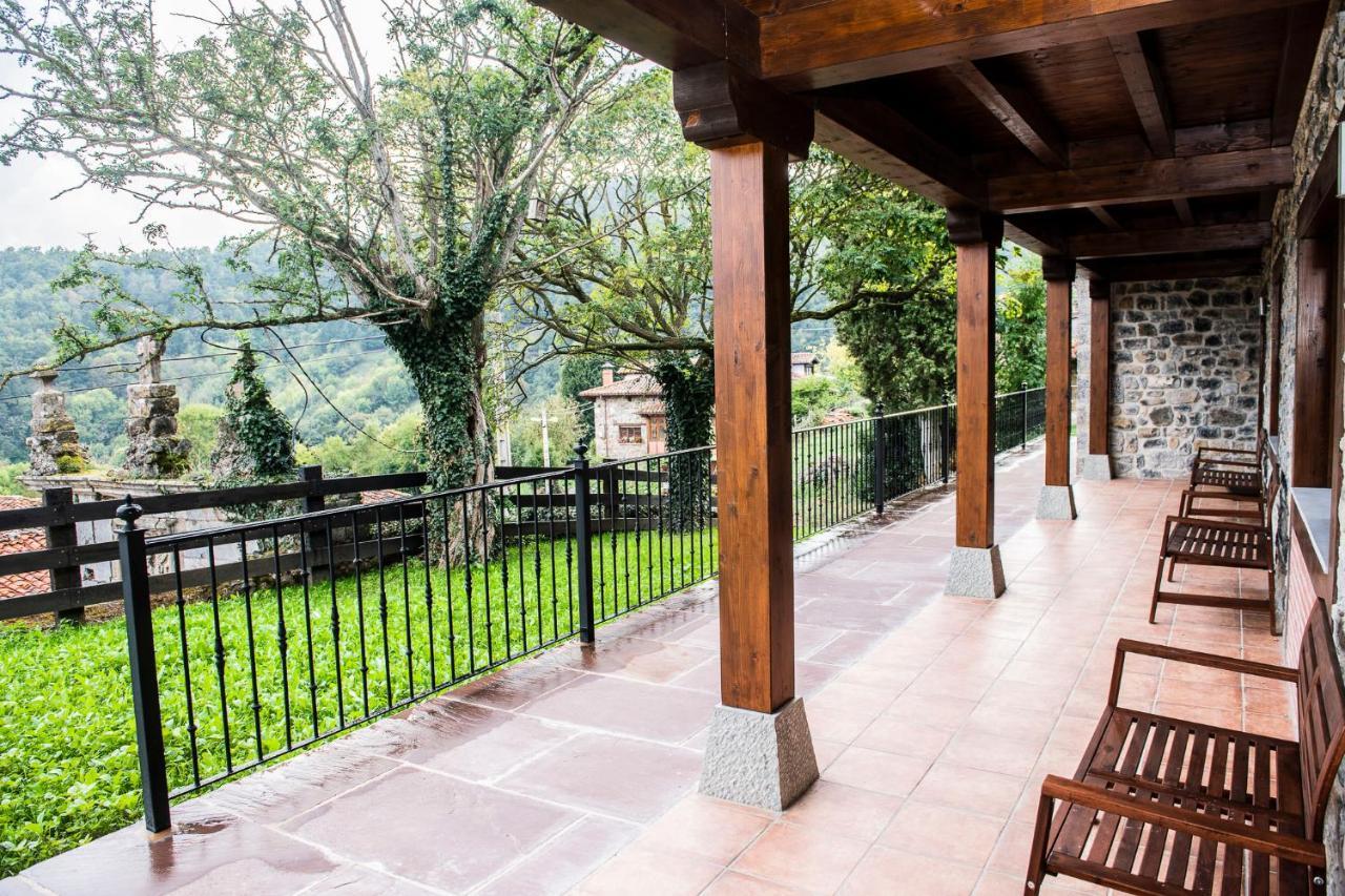 Apartamentos Los Picos De Europa Colio Экстерьер фото