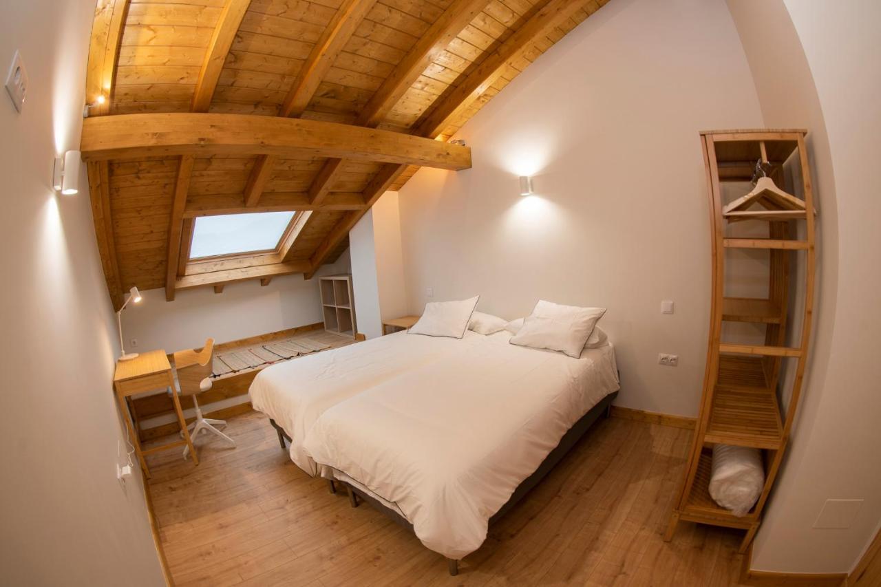 Apartamentos Los Picos De Europa Colio Экстерьер фото