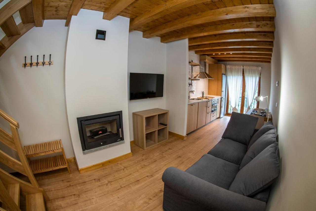 Apartamentos Los Picos De Europa Colio Экстерьер фото