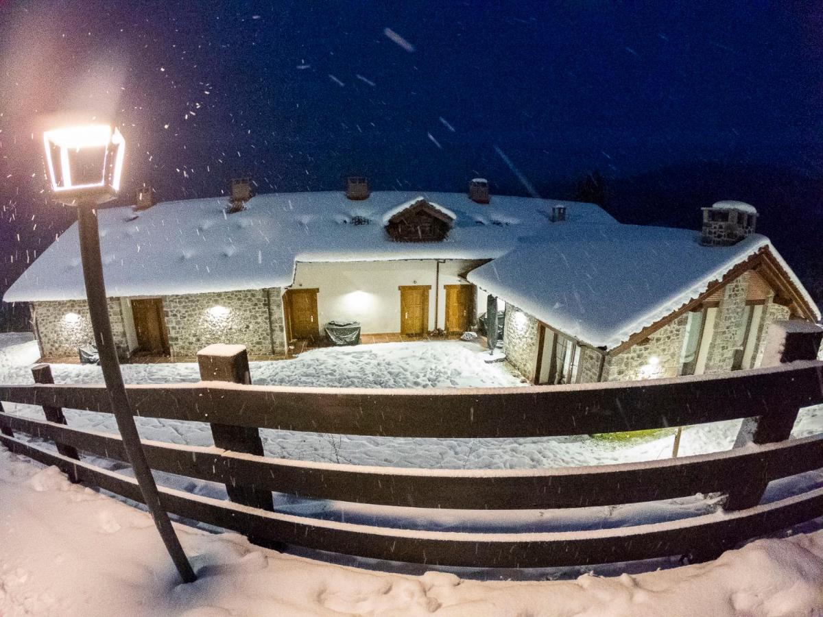 Apartamentos Los Picos De Europa Colio Экстерьер фото